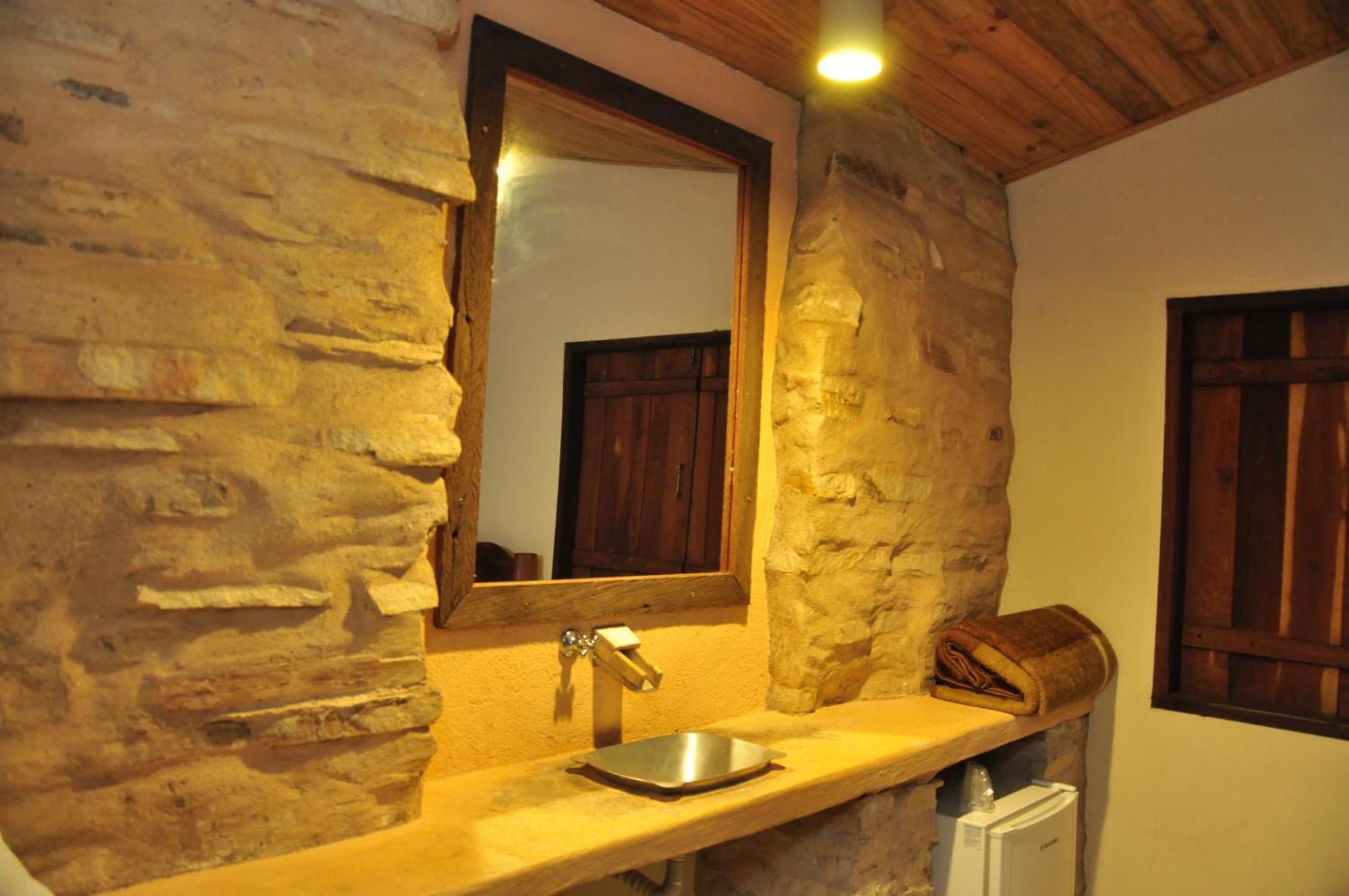 Salto Corumba Clube Guest house *